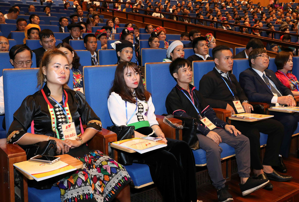 FPV, mayor organización de masas de Vietnam, desempeña un papel importante en los movimientos patrióticos y democráticos, así como en garantizar los derechos e intereses legítimos de los pobladores, y en la supervisar la construcción partidista. (Fuente: VNA)