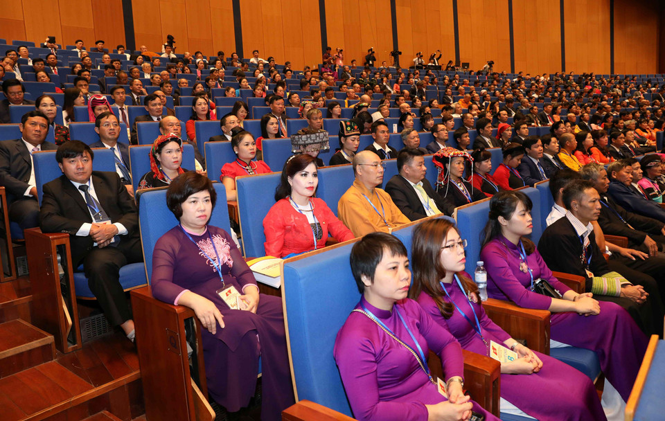 FPV, mayor organización de masas de Vietnam, desempeña un papel importante en los movimientos patrióticos y democráticos, así como en garantizar los derechos e intereses legítimos de los pobladores, y en la supervisar la construcción partidista. (Fuente: VNA)