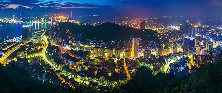 Vista aerial de Ha Long 
