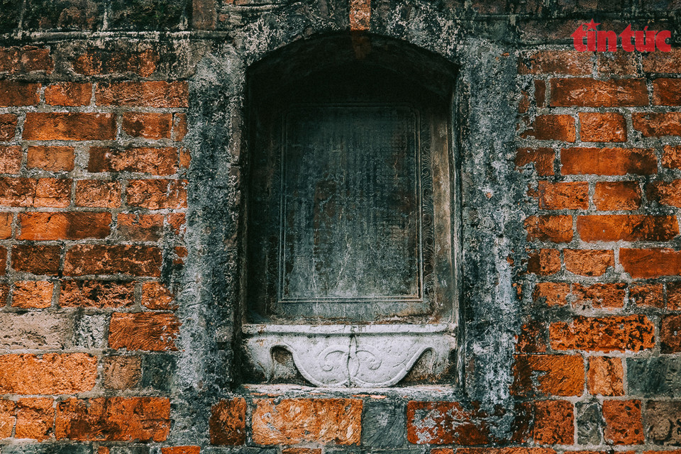 Una estela en O Quan Chuong (Foto: VNA)