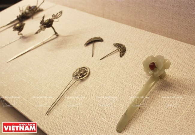 Horquillas de plata y de jade (Fuente:VNA)