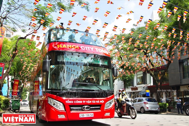 El servicio brinda un recorrido por14 destinos favoritos de Hanoi. (Fuente:VNA)