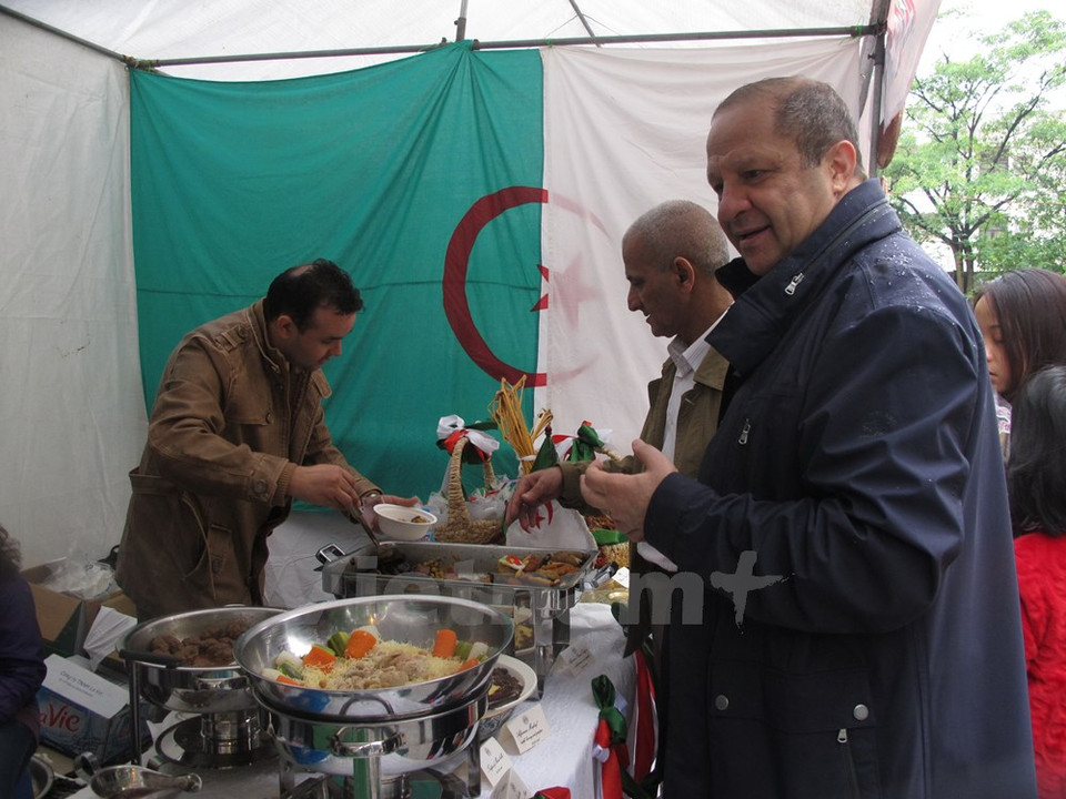 Platos procedentes de Argelia. (Fuente: VNA)