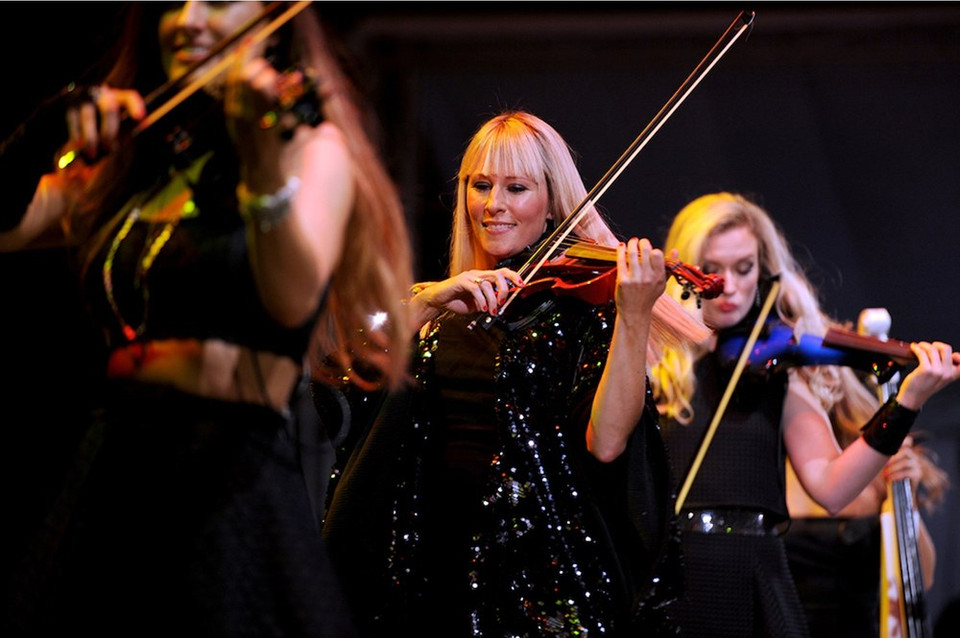 Afamado hace mucho tiempo en Vietnam, Bond continúa conquistando al público.