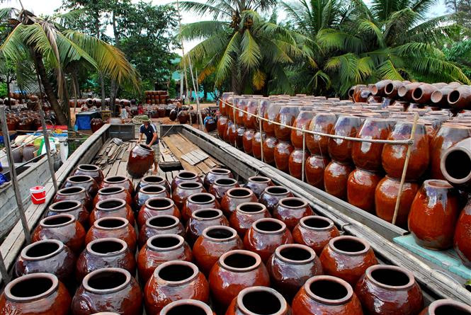 Las grandes tinajas de Dai Hung (Fuente: VNA)