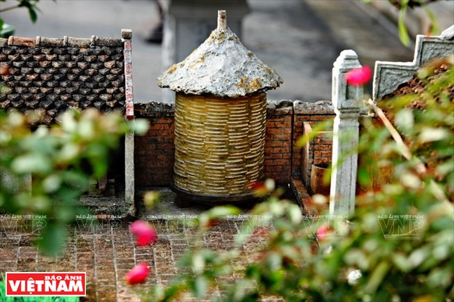 Pacas de paja en una esquina del patio son parte indispensable de las casas en el norte (Fuente: VNA)