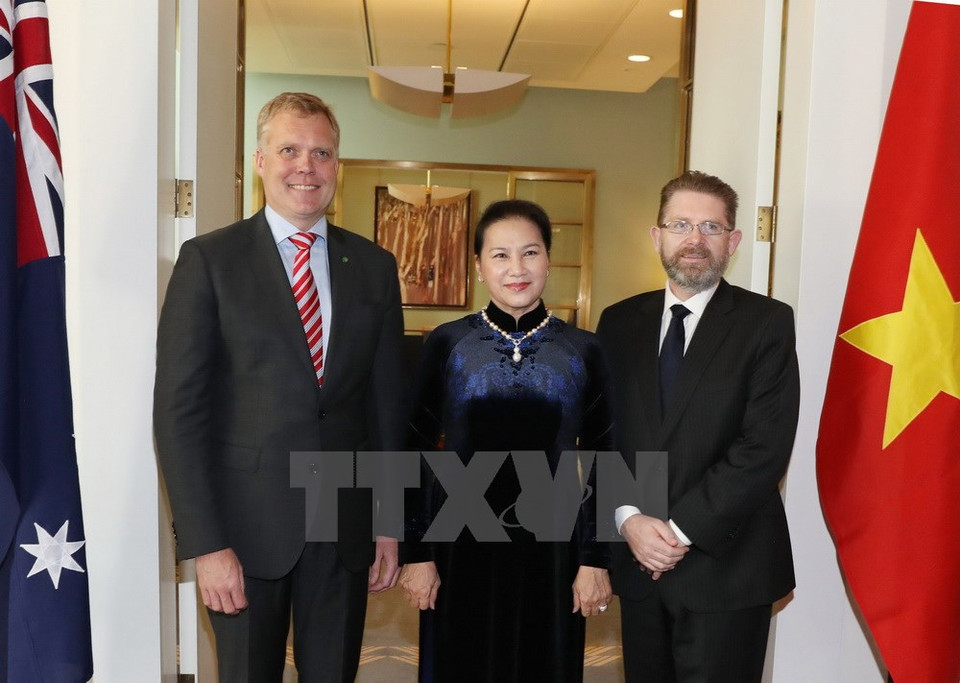 Nguyen Thi Kim Ngan, y los presidentes de la Cámara de Representantes, Tony Smith, y del Senado, Scott Ryan, de Australia (Fuente: VNA)