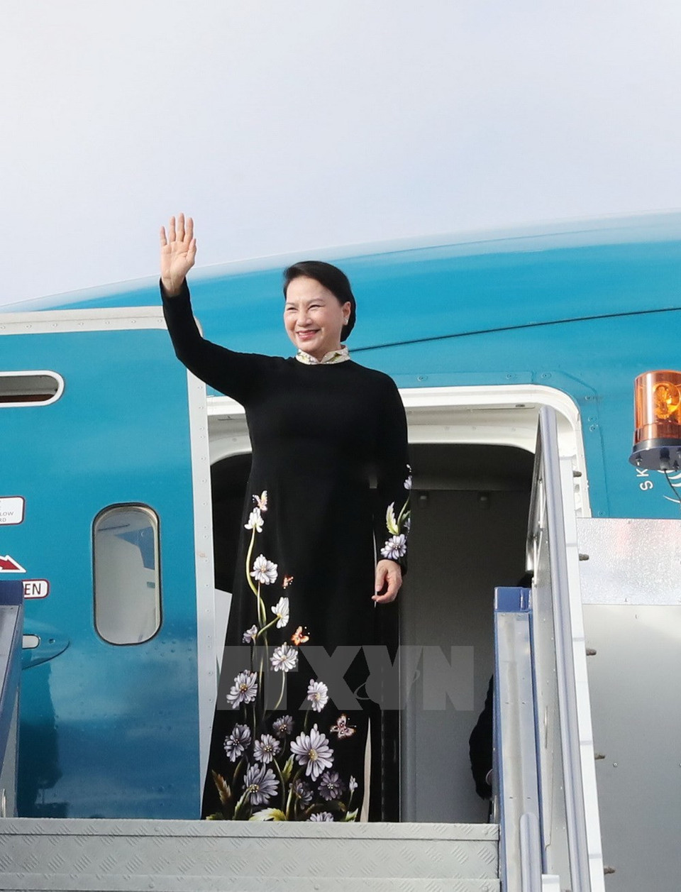 La presidenta de la AN, Nguyen Thi Kim Ngan, en el aeropuerto militar Fairbaim en Canberra (Fuente: VNA)