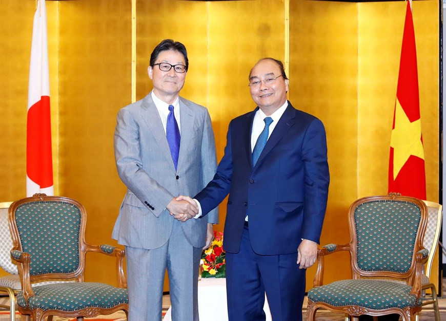 Nguyen Xuan Phuc recibe al embajador de Japón en Vietnam, Nattori Norio (Foto: VNA)