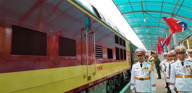 El tren del presidente Kim Jong-un llegó a la estación Dong Dang. (Fuente: VNA)