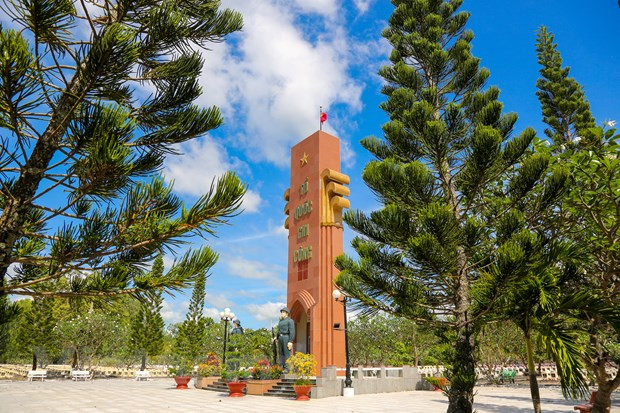 Cualquier persona que visite este lugar y contemple las tumbas compartirá un sentimiento de orgullo y a la vez la tristeza. (Fuente: VietnamPlus)