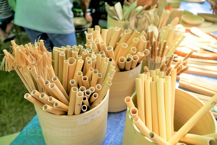 Los sorbetes de bambú (Foto: Vietnam+)