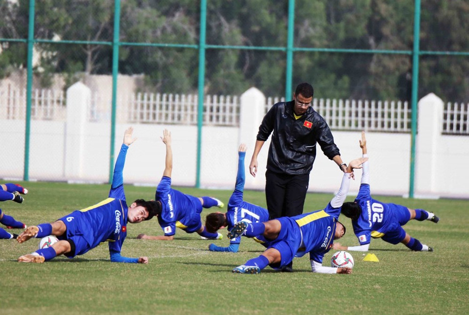 Selección de fútbol de Vietnam se prepara para Copa Asiática 2019, que tendrá lugar este mes en los Estados Árabes Unidos (Fuente:VNA)