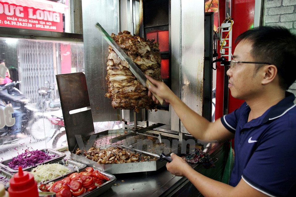 Carne de cerdo, adobada con diferentes condimentos, puede hacer agua las bocas más exigentes. 