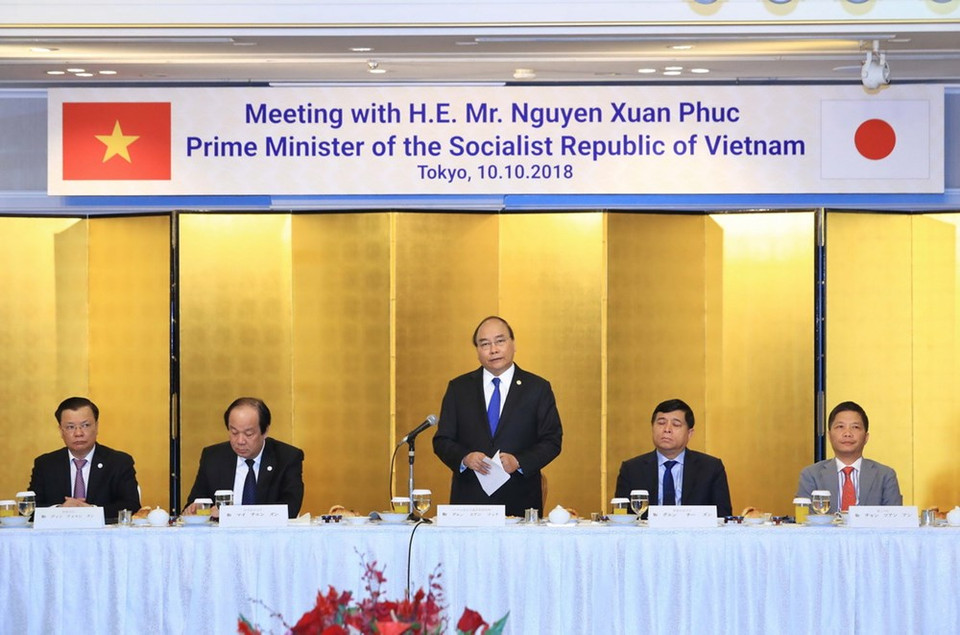 El primer ministro de Vietnam, Nguyen Xuan Phuc, se reunió con representantes de empresas niponas de primera categoría en los sectores de infraestructura y finanzas, al margen de la décima Cumbre Mekong-Japón (Fuente: VNA)