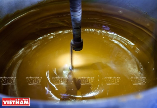 Proceso de eleboración de azúcar de palma (Fuente: VNA)