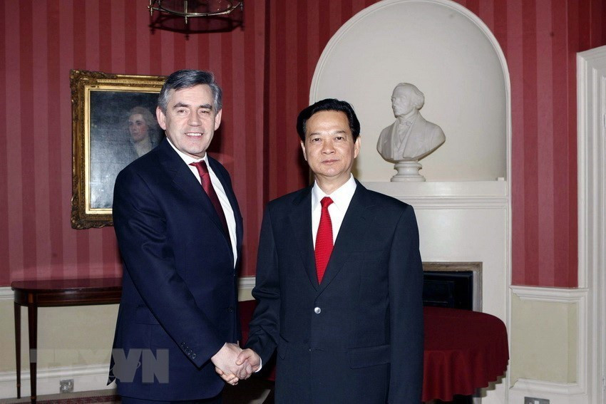 El 5 de marzo de 2008, el primer ministro de Vietnam Nguyen Tan Dung sostuvo conversaciones con su homólogo británico Gordon Brown, durante su visita oficial a la Gran Bretaña e Irlanda del Norte. (Fuente: VNA)
