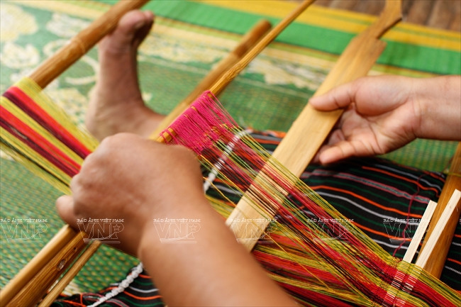 El brocado de los Ma utilizan colores vivos. 