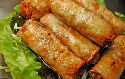 Rollito de primavera frito, plato más popular de Vietnam (Fuente:VNA)