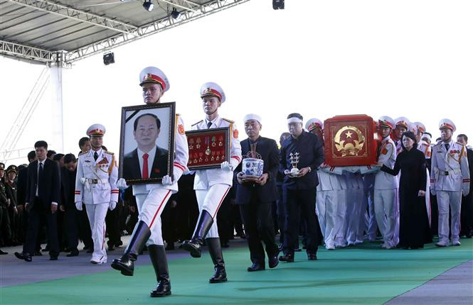 Momentos antes del entierro del presidente Tran Dai Quang en su tierra natal, provincia de Ninh Binh (Fuente: VNA)