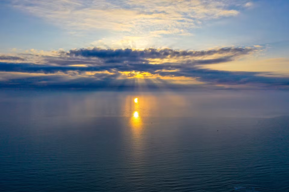 El amanecer en la playa de My Khe. (Fuente: VNA)