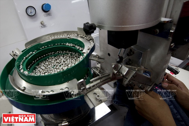  Adorno en los jeans (Fuente: Revista Vietnam)