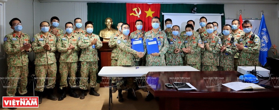 Los oficiales de Vietnam participantes en las fuerzas de mantenimiento de la paz se consideraran amigos de los pobladores locales en Sudán del Sur (Fuente: Departamento de Mantenimiento de la Paz de Vietnam)