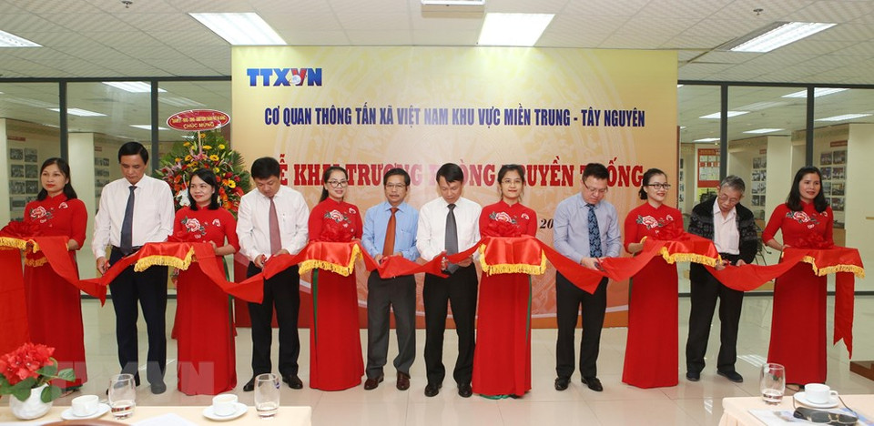 La ceremonia de inauguración de la sala tradicional de la VNA en el Centro y Altiplanicie Occidental, en la ciudad central de Da Nang (Fuente: VNA)