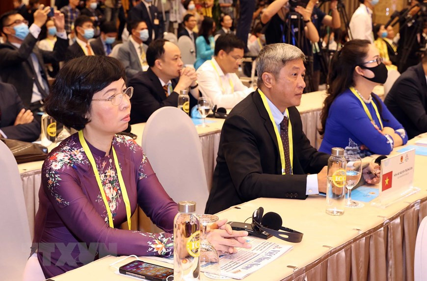 Los delegados participantes en el acto inaugural de AIPA-41, Fuente: VNA