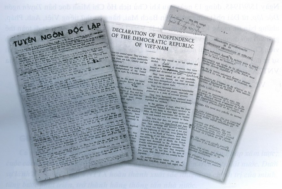 El 15 de septiembre de 1945, la Declaración de Independencia que dio a luz a la República Democrática de Vietnam se transmitió en los idiomas vietnamita, inglés y francés, marcando el nacimiento de la Agencia Vietnamita de Noticias. (Foto: VNA)