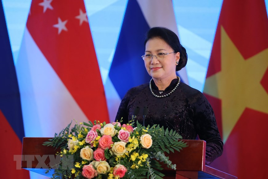 La presidenta del Parlamento de Vietnam, Nguyen Thi Kim Ngan, interviene en el acto de clausura (Fuente:VNA) 