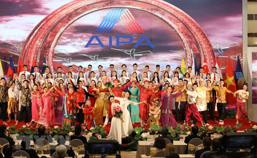 El programa artístico en el acto inaugural de AIPA-41, Fuente: VNA