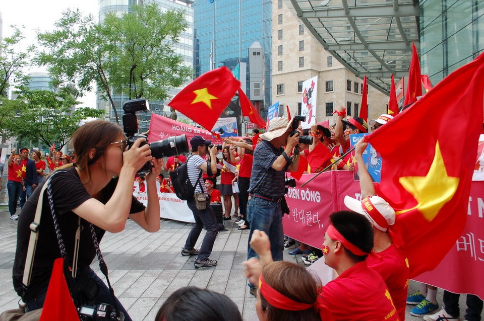 La manifestación atrae atención de la prensa (Fuente: VNA)