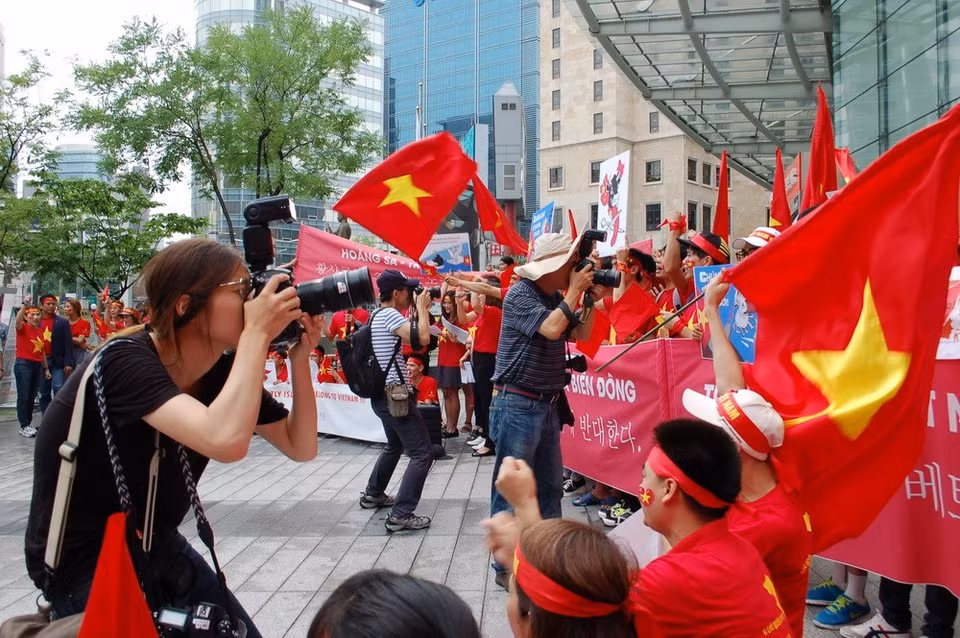 La manifestación atrae atención de la prensa (Fuente: VNA)