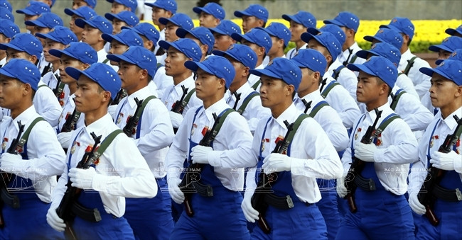La masculina Milicia de Autodefensa (Fuente: VNA)