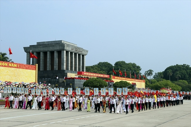 La representación de los intelectuales (Fuente: VNA)