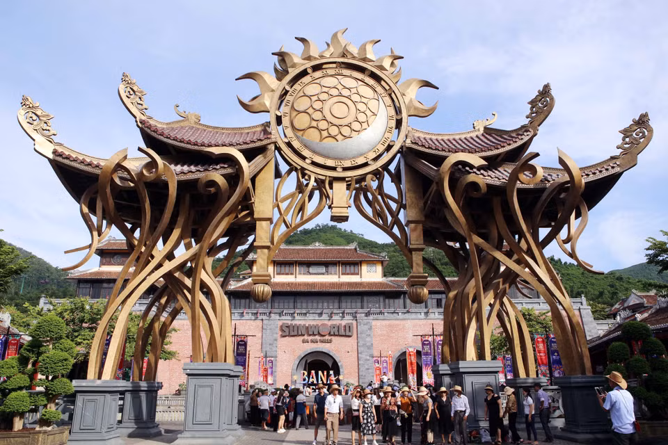 La zona turística Sun World Ba Na Hills constituye un destino que atrae a un gran número de turistas cuando viajan a la región central. (Foto: VNA)
