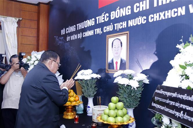 En Laos luto nacional por el fallecimiento del presidente de Vietnam, Tran Dai Quang (Fuente: VNA)