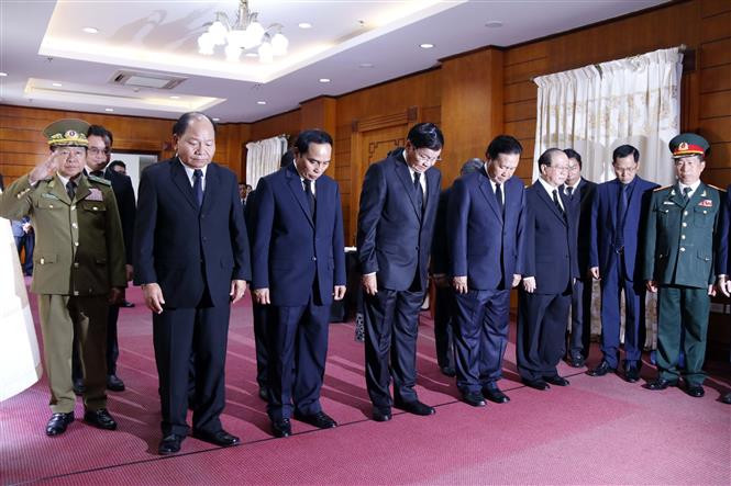 En Laos luto nacional por el fallecimiento del presidente de Vietnam, Tran Dai Quang (Fuente: VNA)