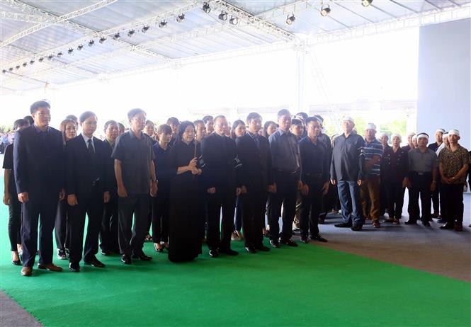 Las honras fúnebres al presidente Tran Dai Quang en la provincia de Ninh Binh, su tierra natal (Fuente: VNA)