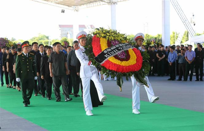 Las honras fúnebres al presidente Tran Dai Quang en la provincia de Ninh Binh, su tierra natal (Fuente: VNA)