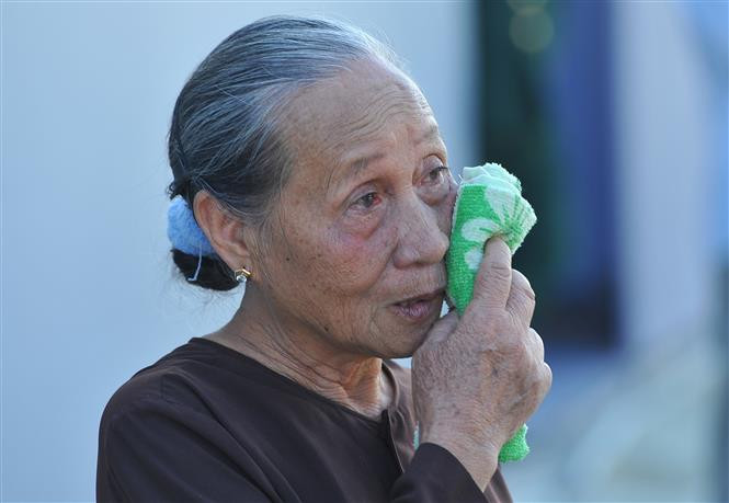 Largas filas, caras de tristeza y emoción en el tributo a Tran Dai Quang (Fuente: VNA)