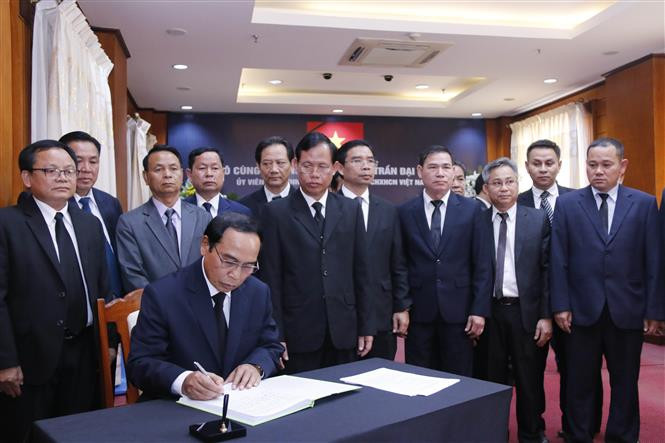 En Laos luto nacional por el fallecimiento del presidente de Vietnam, Tran Dai Quang (Fuente: VNA)