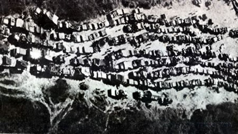 La victoria de la campaña de Tay Nguyen demuestra la sabia dirección del Partido, desde la elección del campo de batalla, el momento, el lugar de avance hasta el aprovechamiento de las oportunidades para desarrollar la operación. Foto: archivos de la VNA