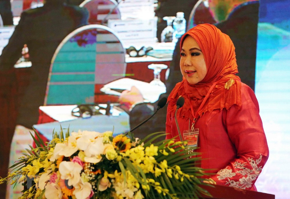 La auditora estatal general de Malasia, Madinah Mohamad, habla en la cita (Fuente: VNA)