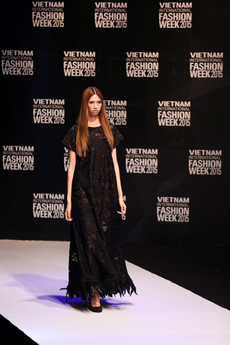 El negro misterioso de Thuy Nguyen (Vietnam)