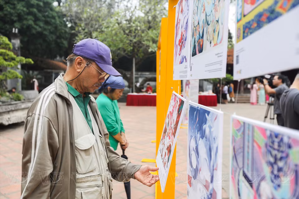 La exposición atrajo a un gran número de visitantes. (Foto: Revista Ilustrada de Vietnam)