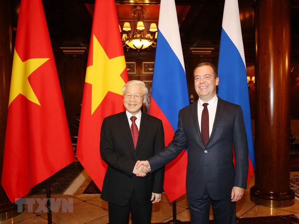 El secretario general del Partido Comunista de Vietnam, Nguyen Phu Trong, y el primer ministro de Rusia, Dmitry Medvedev (Fuente: VNA)