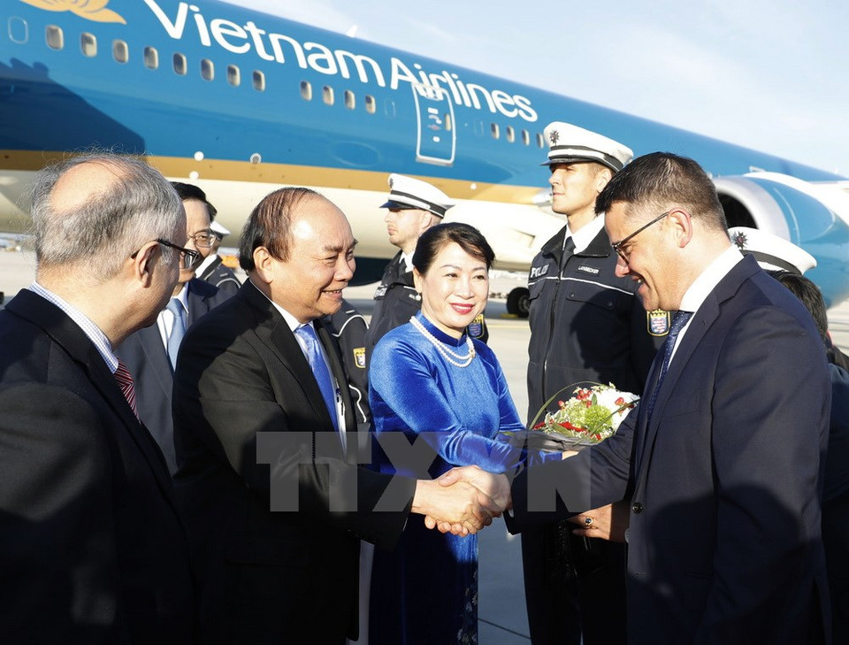 Los altos funcionarios de Alemania recibieron al premier vietnamita (Fuente:VNA)