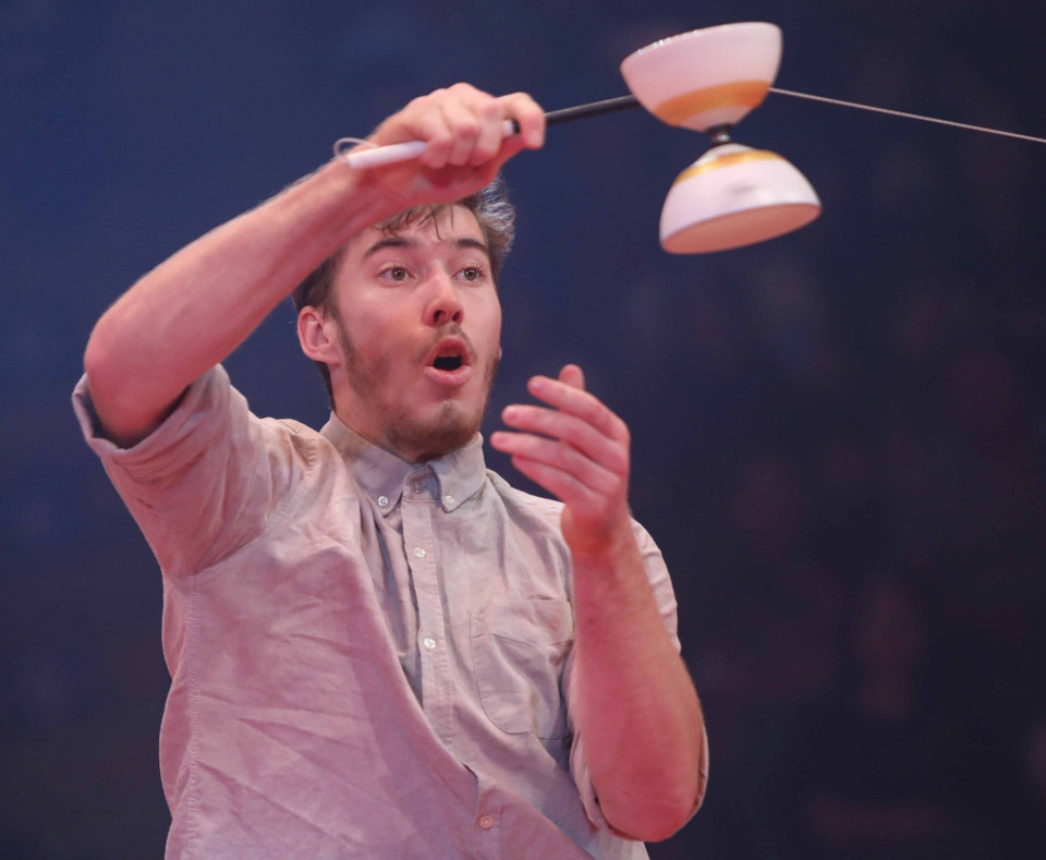 Las presentaciones atrajeron el gran interés de los espectadores. (Fuente: VNA)